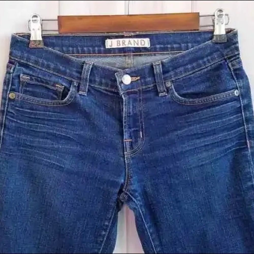 ✨ J Brand "Cigarette" Low Rise Skinny Jeans✨ - Picture 5 of 8